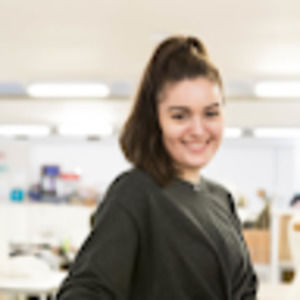 Meet your Posher, Carly